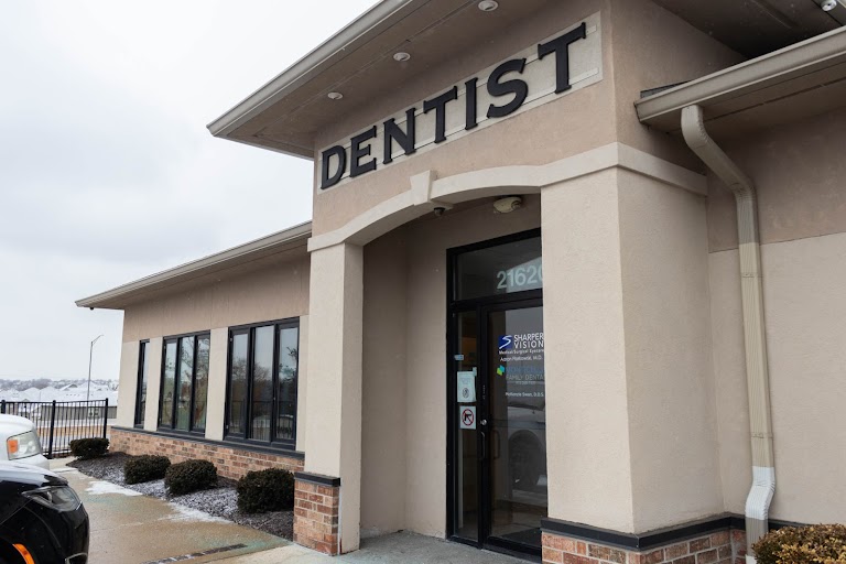 monticello-family-dental-exterior